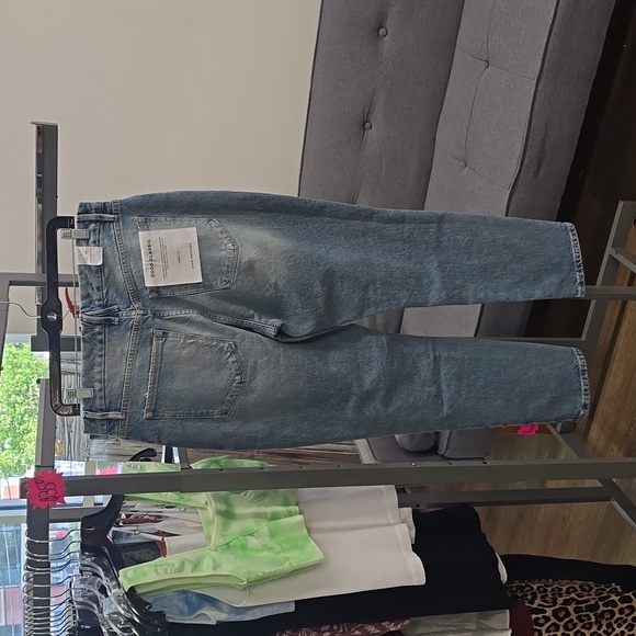 Good American Good Classic Jeans - Picture 2 of 2